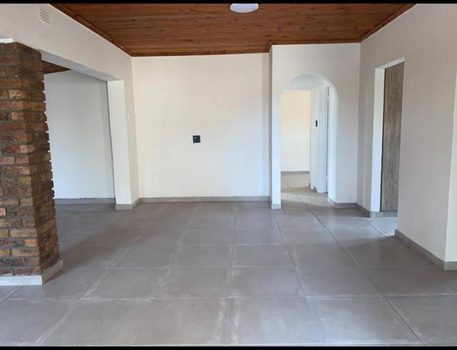 3 BEDROOM HOUSE FOR SALE IN MORGENSTER